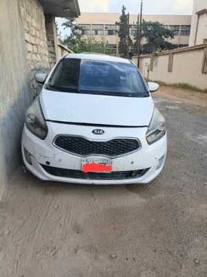 Used Kia Rondo in Tripoli