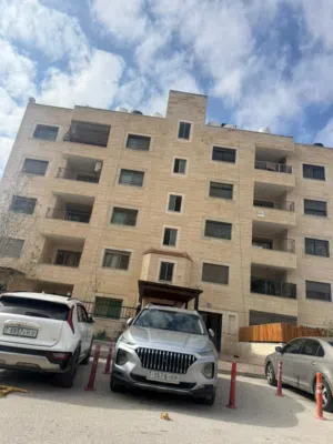 شقة بسعر مميز علي الكاش