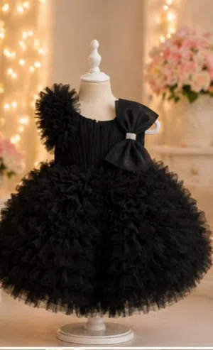 Party wear