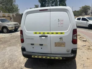 سياره بيجو بارتنر