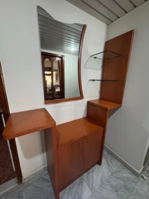 Console خشب