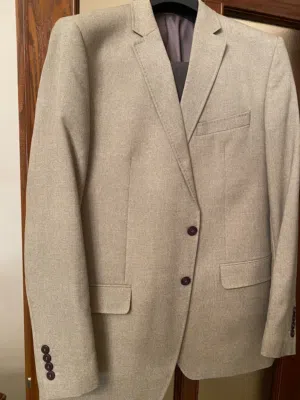 بليزر عدد 4 عدة الوان مختلفة و ماركات مرتبة