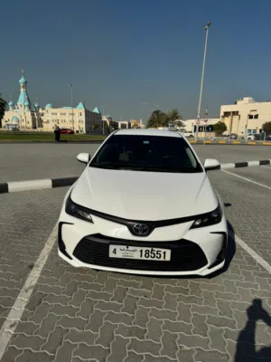 تويوتا كورولا 2024 للايجار الشهري بأفضل الأسعار وخصومات هائلة للموظفين