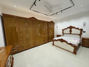 بيت حديث ركن بناء درجه اولى بهادريه. يبعد عن طريق داخلي 150 متر.   بناء شركه أوج الحضاره.