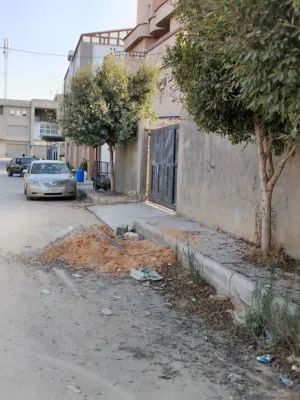 ارض تجارية للايجار