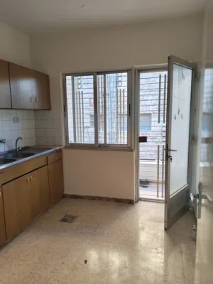 100 m2 2 Bedrooms Apartments for Rent in Amman Jabal Al Hussain
