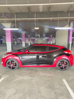 Hyundai Veloster 1.6, Model 2015, Full Option