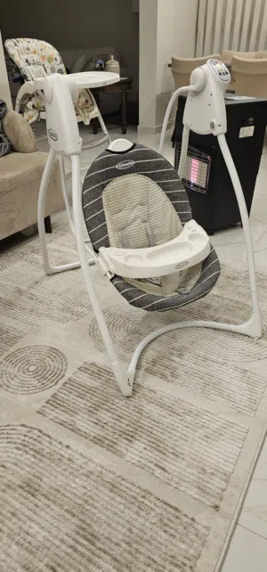 كرسي بيبي كهرباء ماركة Graco