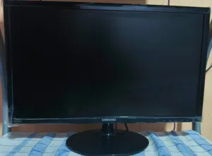 شاشة سامسونج 75Hz + معالج ryzen 5 pro 4650g للبيع