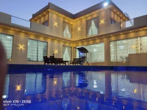 3 Bedrooms Chalet for Rent in Al Batinah Barka