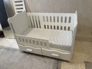 سرير اطفال