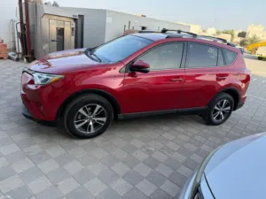 TOYATA RAV4 2017