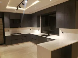 مطابخ خشب تصاميم عصرية 2026 من المصنع مباشره بخدمه vip بافضل الاسعار
