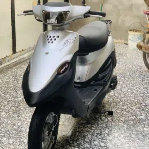 شباب مطلوت دراجه تسعه حك 200 لو 225 كامله كون