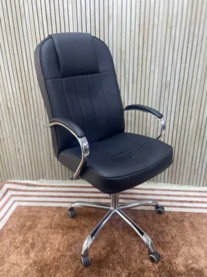 كرسي جلد فخم جدا مناسب لجميع المكاتب والغرف اسفنج مضغوط وراحة كاملة والسعر مناسب للجميع شوف بعينك...