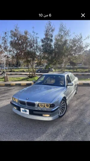BMW 728ile38ماتور 28 دبل فينوس فل مسكر موديل 2001 اصلي فحص 3 جيد وحد ضربه على