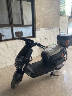 دُراجه شحن ياديا العراق ضمان سنتين مع سويج بصمه ستخدام شهر شبه جديده