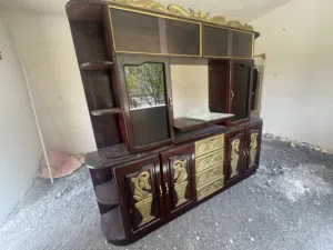 بوفيه حجم كبير للبيع بسعر مميز التفاصيل بالوصف