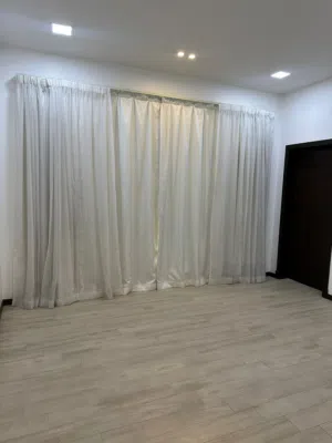 3 Bedrooms . 2 Bathrooms . 88 m22