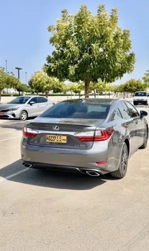 Used Lexus ES in Muscat