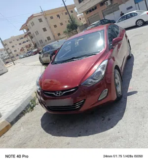Used Hyundai Elantra in Madaba