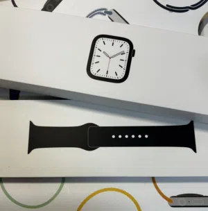 Apple Watch SERIES 7 45mm ساعة أبل الفئة السابعة 45mm