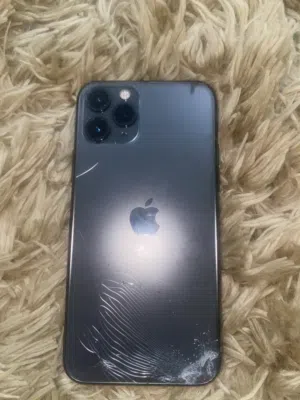 Apple iPhone 11 Pro 256 GB in Tripoli
