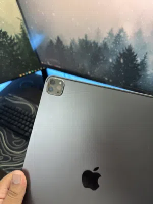 Apple iPad pro 4 128 GB in Al Batinah
