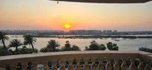 شقه للبيع تطل على النيل بالكامل
