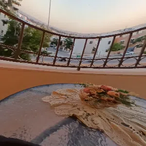 شقة للبيع في الزرقاء مدينة الشرق مقابل ضاحية سلمى