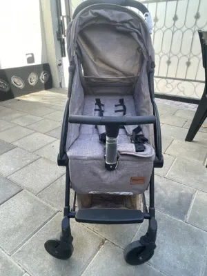 عربه اطفال من giggles stroller