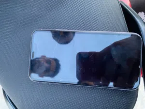 Apple iPhone 11 64 GB in Tripoli