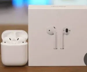 شبه جديد AirPods .2 للبيع