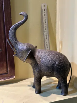 تماثيل نحاسيه قديمة