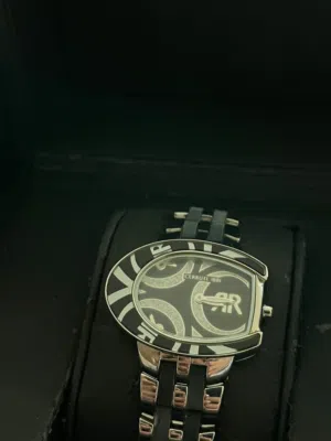 ساعه تشيروتي 1881