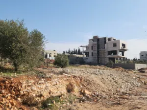 ارض للبيع في أجمل مناطق عمان الغربية بدر الجديده ابومغراز