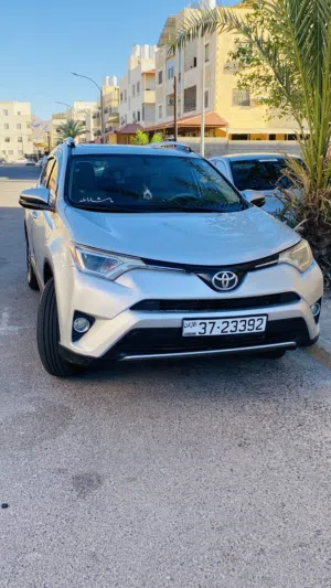 Used Toyota RAV 4 in Aqaba