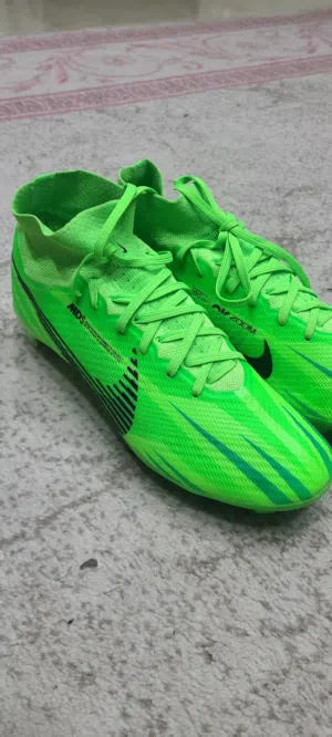 حذاء كرة قدم