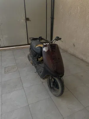 دراجة وزوازه خمس زروف