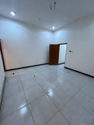 150 m2 2 Bedrooms Townhouse for Rent in Basra Jubaileh
