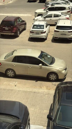 نيسان تيدا للبيع السريع 2008