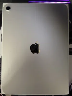 Ipad 11 A16 ايباد بحالة ممتازة كالجديد 256GB 11