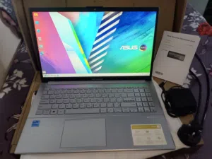 Laptop Core i3