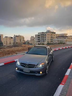 mercedes-benz-c200-2011-amg