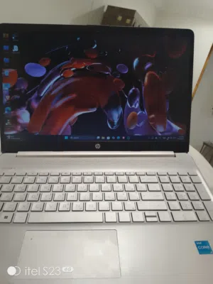 Hp core i3 11th generation 12 Gb ram with graphics card
