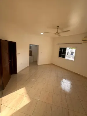 For rent: Studio, room, bathroom and kitchen, without furniture غرفه وحمام ومطبخ بدون فرش