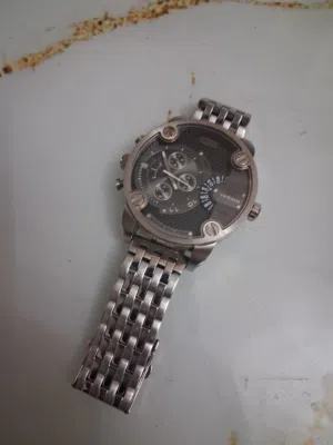 ساعة ديزل مميزة