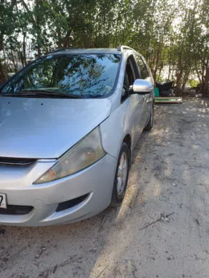 Used 2010 Mitsubishi Grandis Silver Diesel Van with Automatic Transmission and 6 Seats