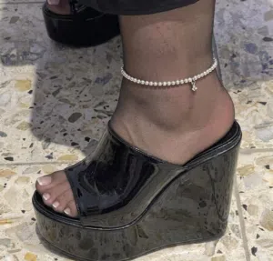 احذية وشحاطات مستعملة للبيع