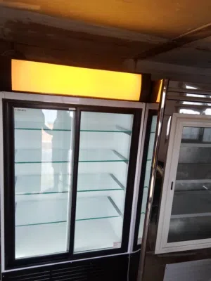 ثلاجات عرض للبيع